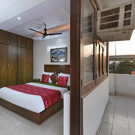 Hotel Admire Inn "Atta Market, Noida Sector 18" ภายนอก รูปภาพ
