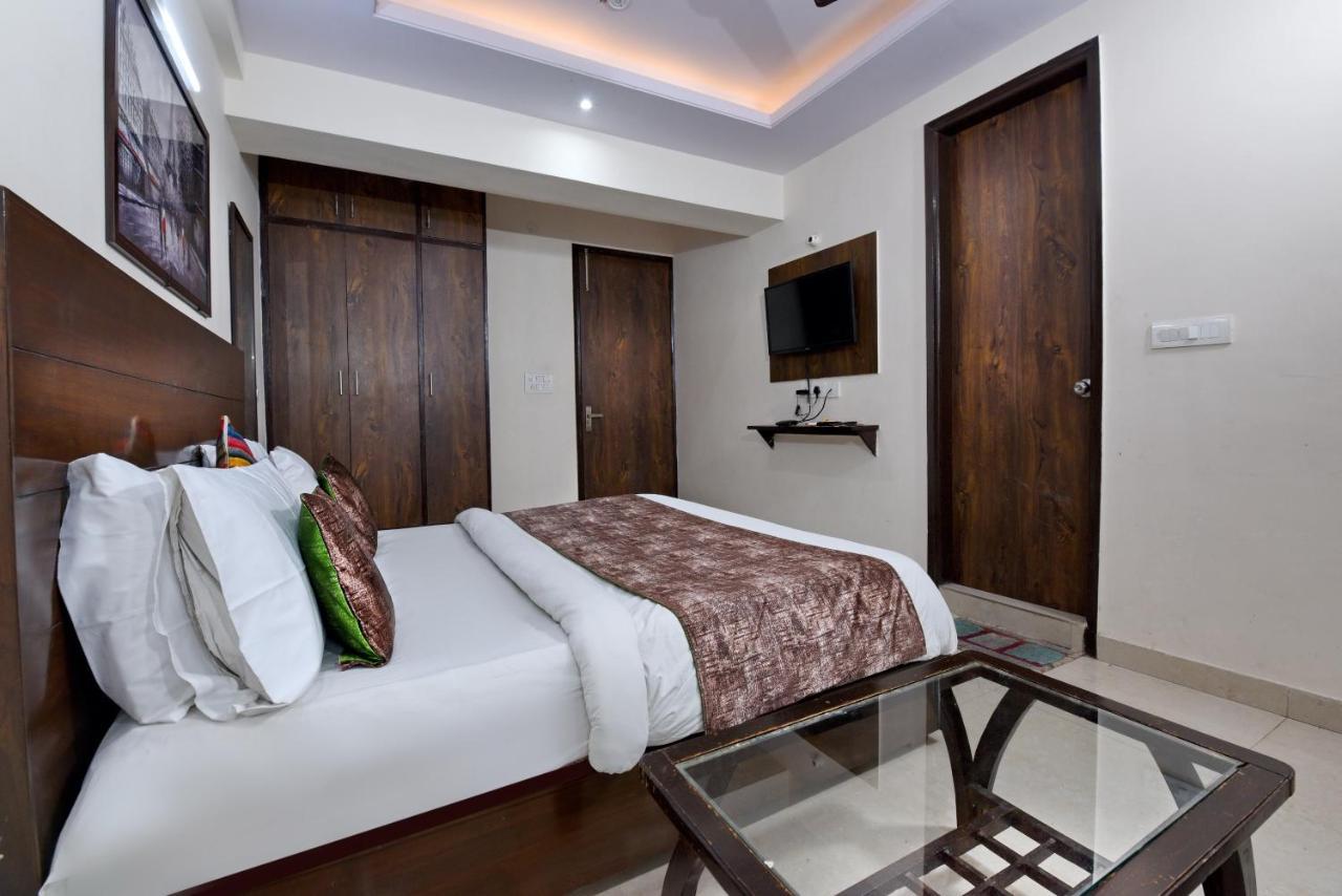 Hotel Admire Inn "Atta Market, Noida Sector 18" ภายนอก รูปภาพ