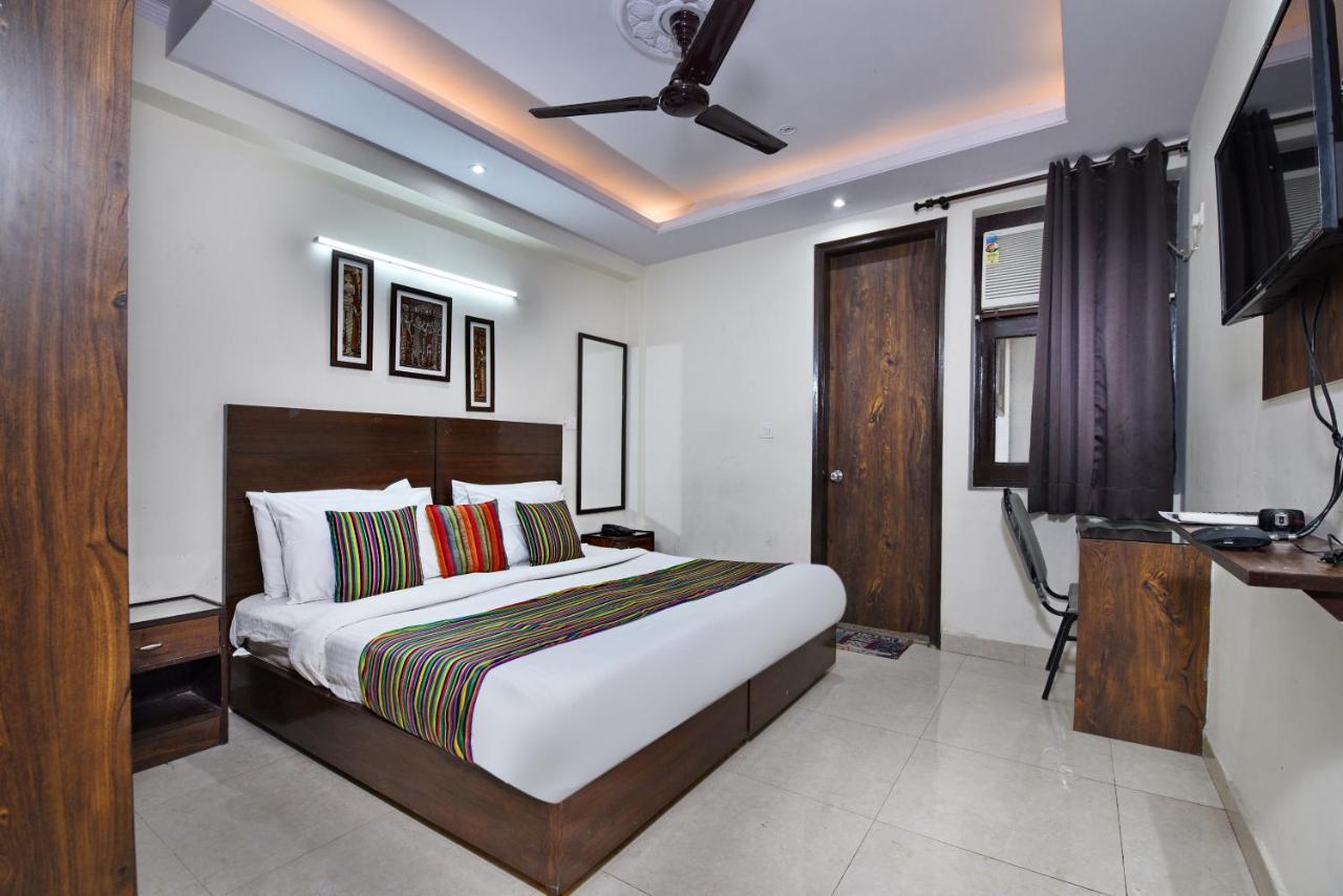 Hotel Admire Inn "Atta Market, Noida Sector 18" ภายนอก รูปภาพ
