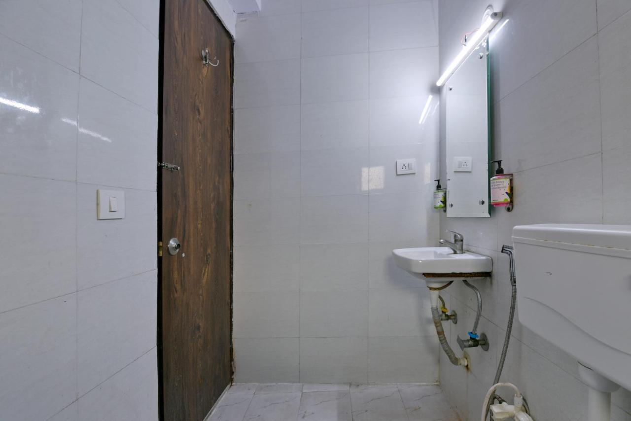 Hotel Admire Inn "Atta Market, Noida Sector 18" ภายนอก รูปภาพ