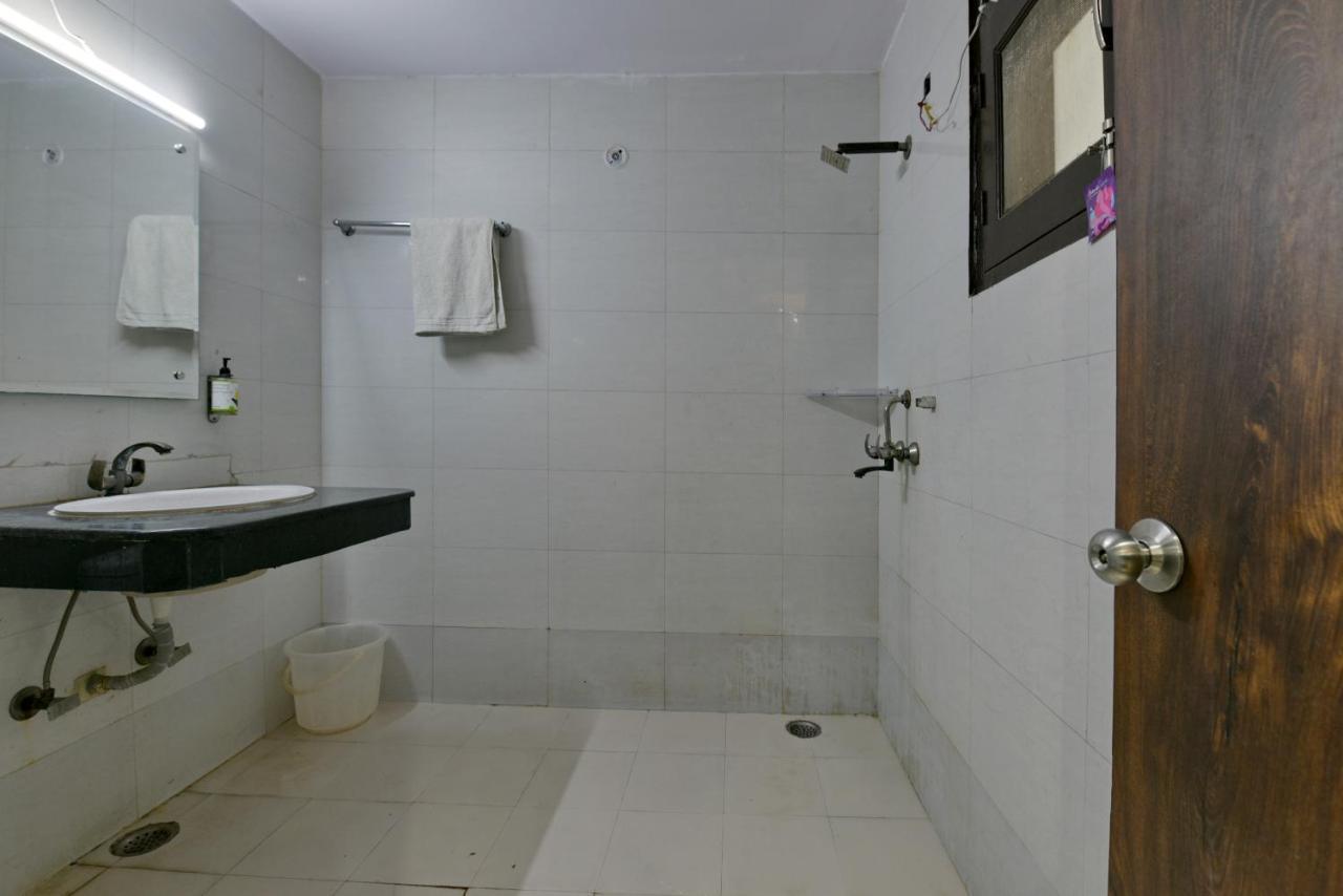 Hotel Admire Inn "Atta Market, Noida Sector 18" ภายนอก รูปภาพ