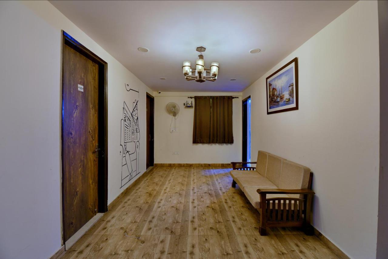 Hotel Admire Inn "Atta Market, Noida Sector 18" ภายนอก รูปภาพ
